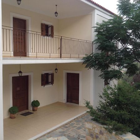 Xenonas Nikia Hotel Yerakion Ngoại thất bức ảnh